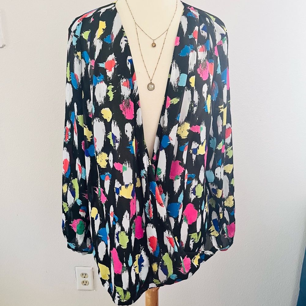 Liz Claiborne 2X Colorful Abstract wrap splice blouse Long sleeve